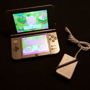 Limited Edition Nintendo 3DS XL